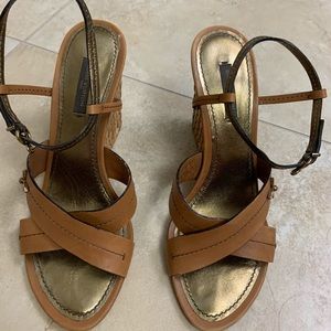 Louis Vuitton wedge Sandals size 7